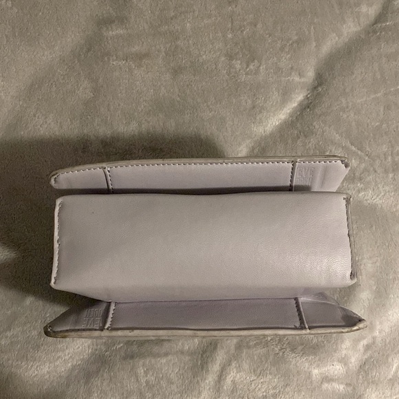 Steve Madden Bvice Crossbody - Picture 3 of 6